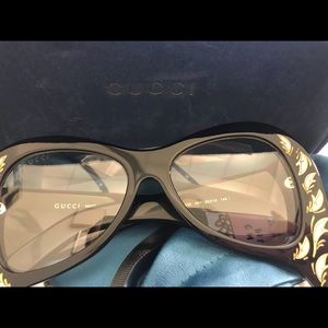 Authentic Gucci Runwsy Sunglasses